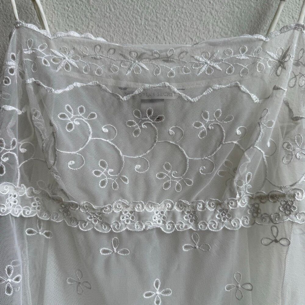 VINTAGE Victoria’s Secret Bridal Eyelet Lace Lingerie Slip Gown Chemise Size S - Picture 3 of 6